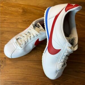 Nike Classic Cortez 7.5: White/Varsity Red